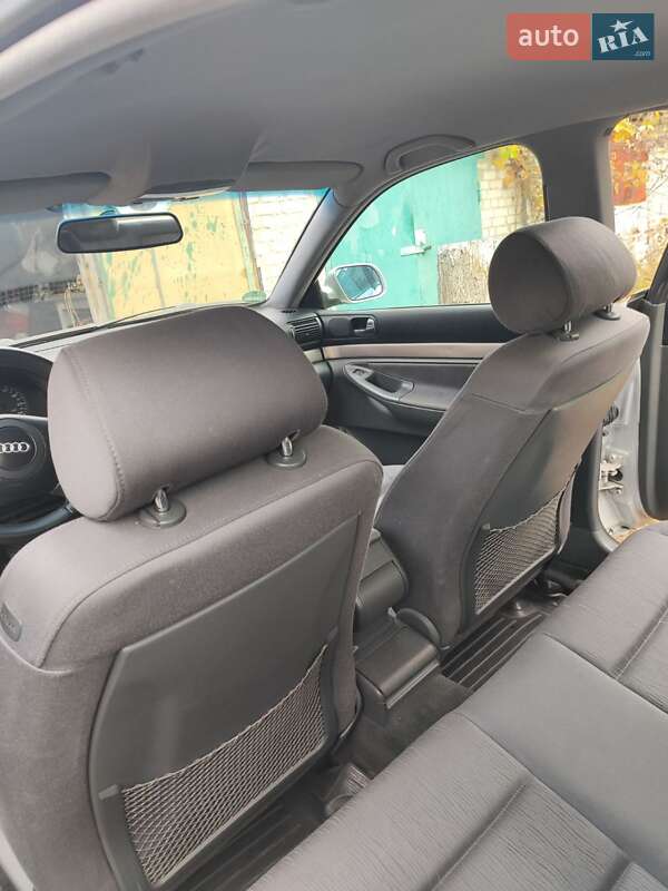 Седан Audi A4 1999 в Павлограді