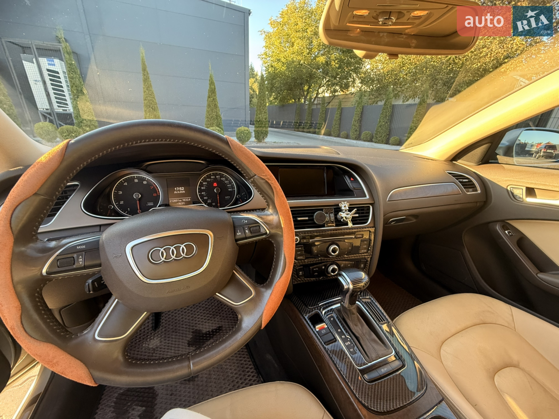2013 Audi A4 - мініатюра 8