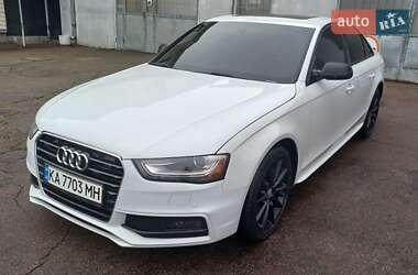 Седан Audi A4 2015 в Чернигове