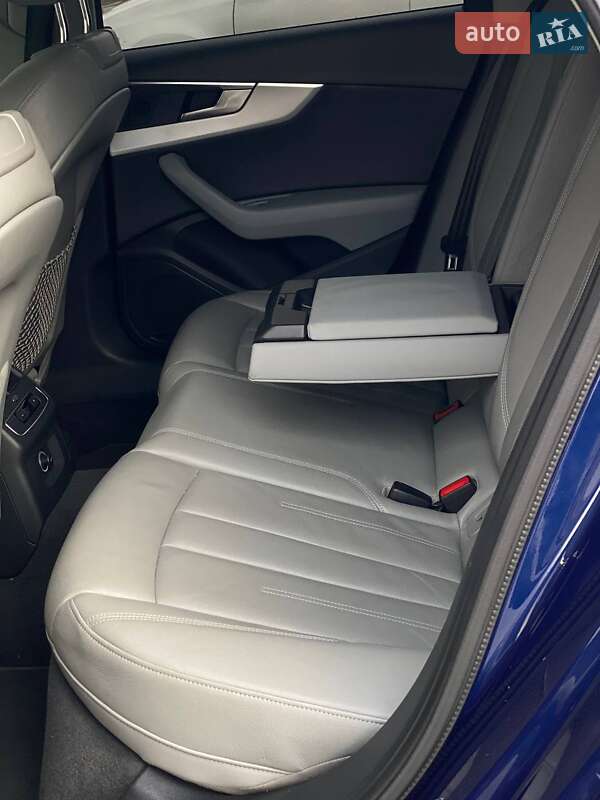 Универсал Audi A4 2018 в Киеве