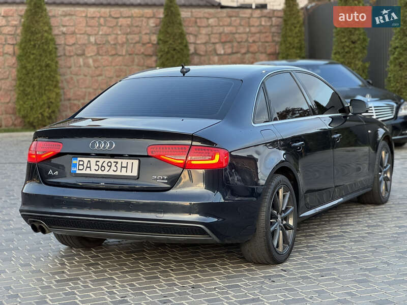 Седан Audi A4 2014 в Кропивницком