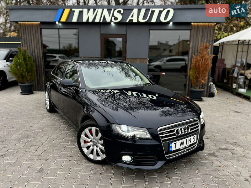 Седан Audi A4 2010 в Одессе