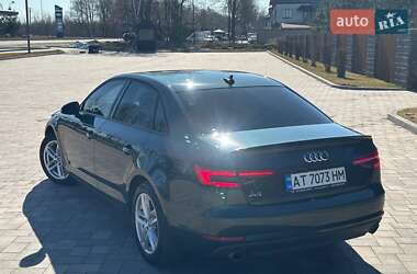 Седан Audi A4 2016 в Львові