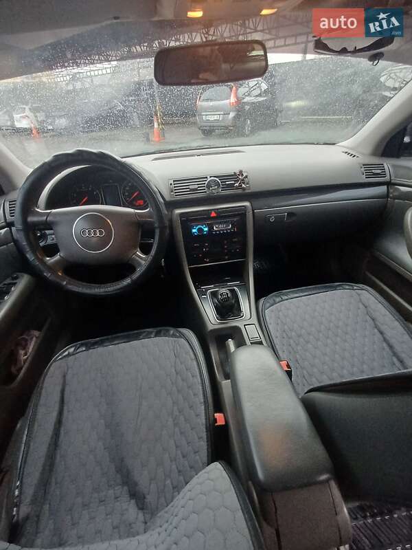 Седан Audi A4 2002 в Полонному фото 14 Седан Audi A4 2002 в Полонному