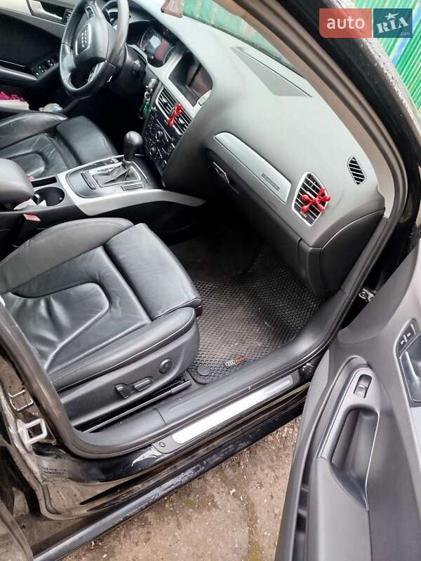 Седан Audi A4 2010 в Кагарлыке