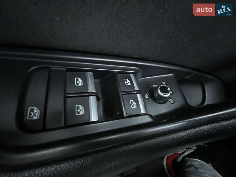 Седан Audi A4 2016 в Києві