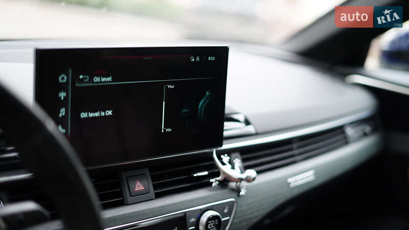 Седан Audi A4 2020 в Одессе