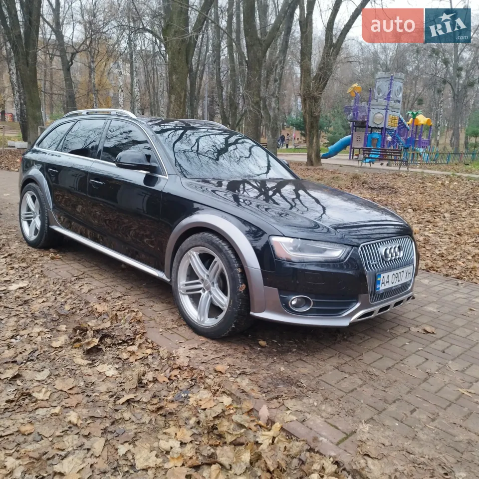 2013 Audi A4 - мініатюра 25