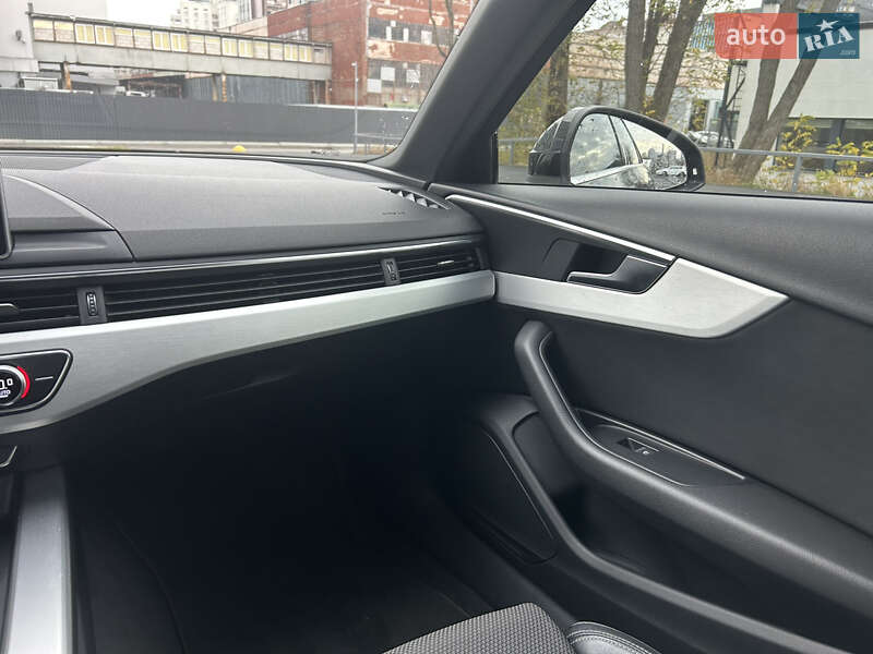 Седан Audi A4 2017 в Києві