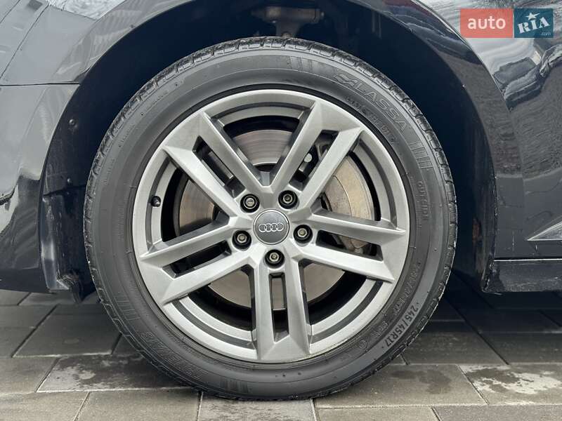 Седан Audi A4 2017 в Києві