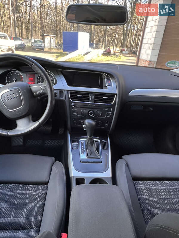 Універсал Audi A4 2010 в Луцьку