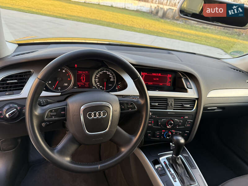 Універсал Audi A4 2010 в Луцьку