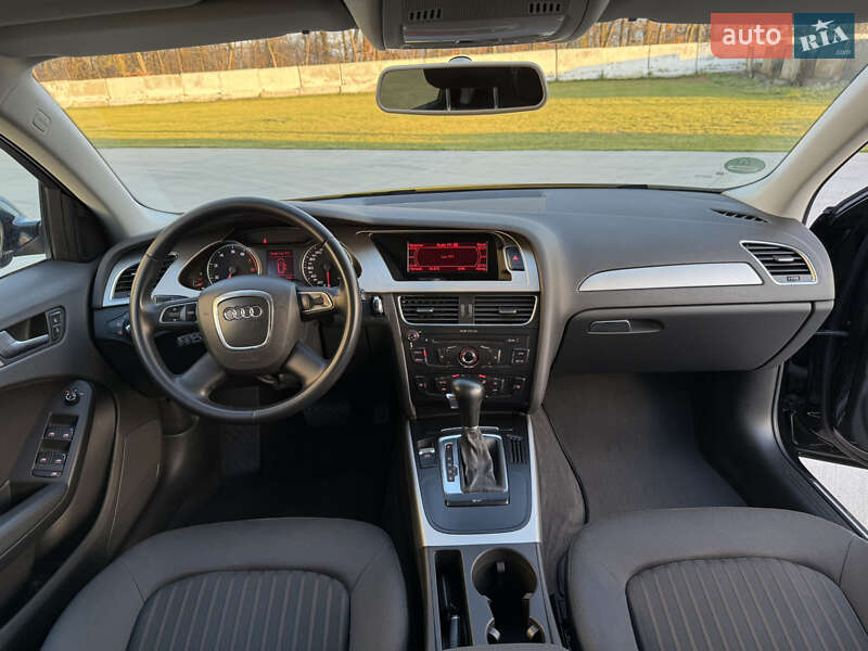 Універсал Audi A4 2010 в Луцьку