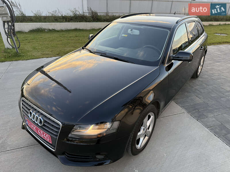 Універсал Audi A4 2010 в Луцьку