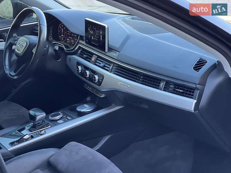 Універсал Audi A4 2016 в Львові