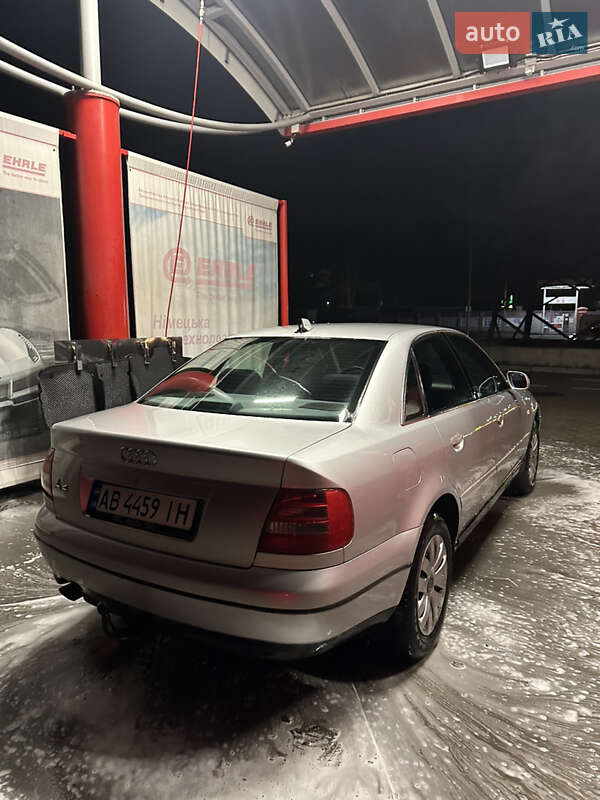 Седан Audi A4 2000 в Вінниці