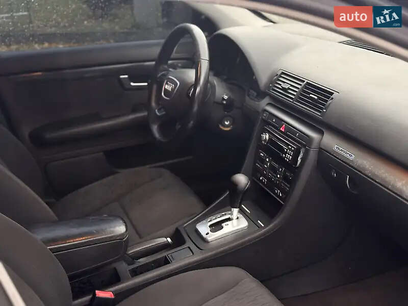Седан Audi A4 2002 в Хмельницькому