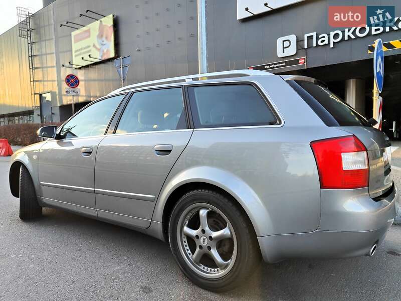 Універсал Audi A4 2004 в Києві