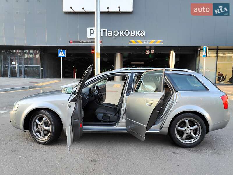 Універсал Audi A4 2004 в Києві