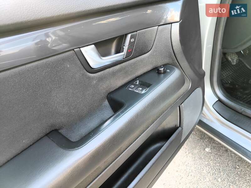 Універсал Audi A4 2004 в Києві