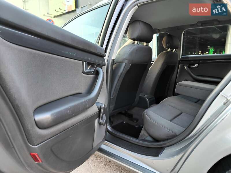 Універсал Audi A4 2004 в Києві