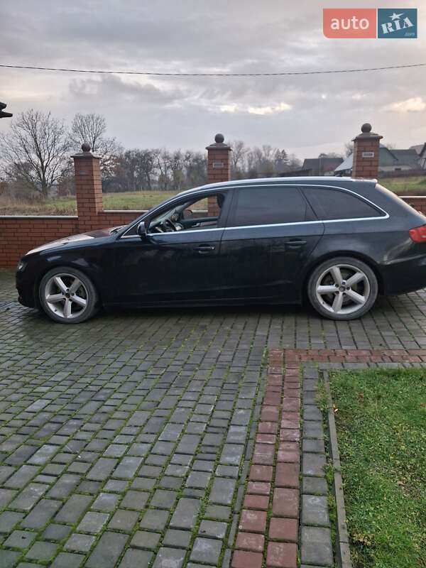 Универсал Audi A4 2011 в Черновцах