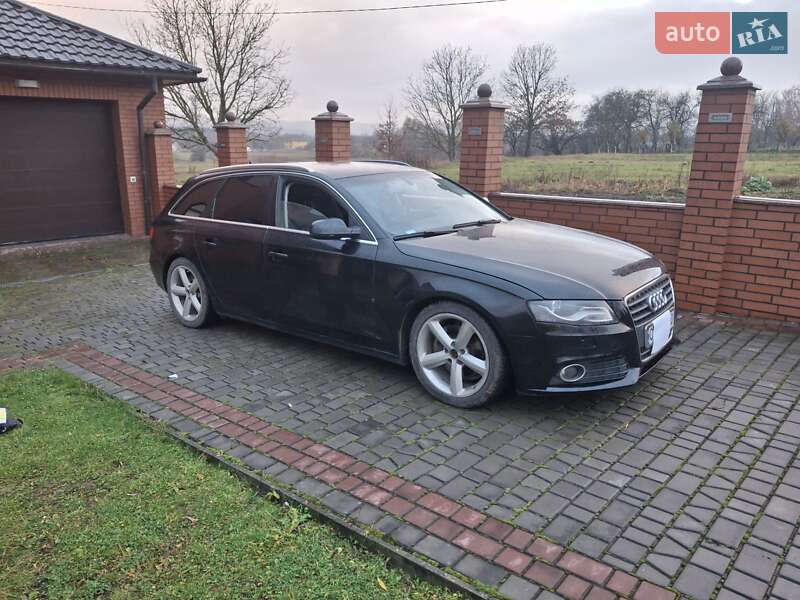 Универсал Audi A4 2011 в Черновцах