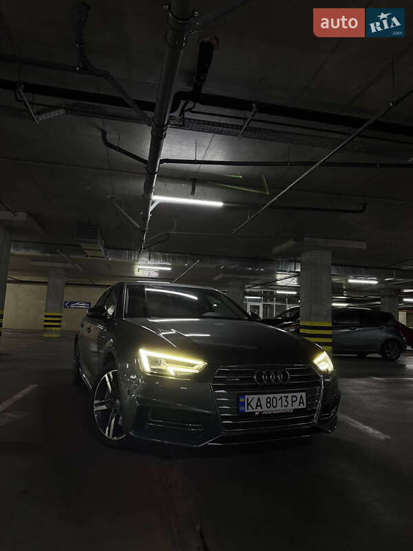 Седан Audi A4 2016 в Львове