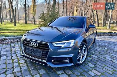 Седан Audi A4 2018 в Киеве