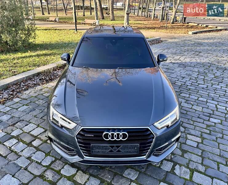 Седан Audi A4 2018 в Киеве