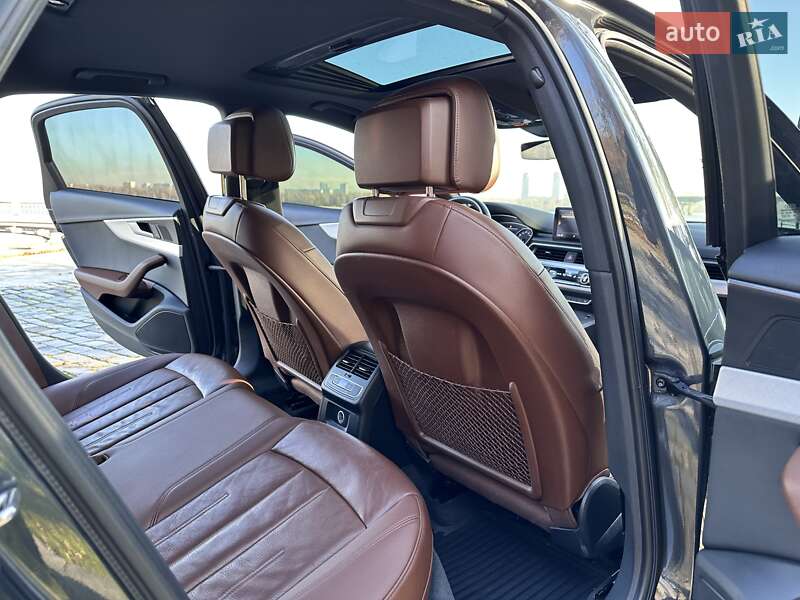 Седан Audi A4 2018 в Киеве