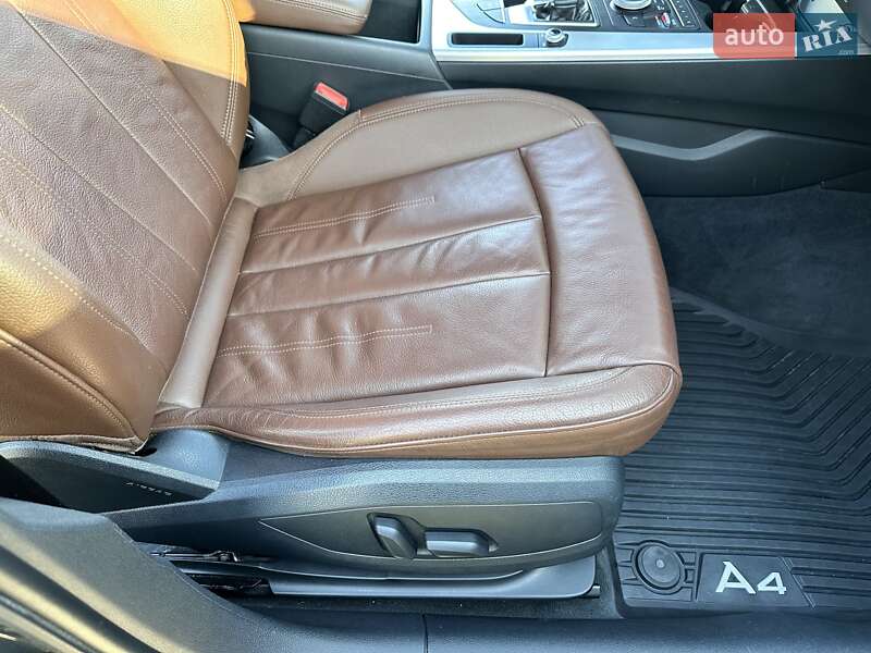 Седан Audi A4 2018 в Киеве