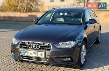 Универсал Audi A4 2012 в Березному