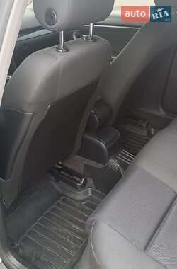 Седан Audi A4 2004 в Прилуках