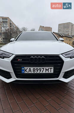 Седан Audi A4 2016 в Києві
