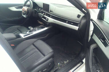 Седан Audi A4 2016 в Киеве
