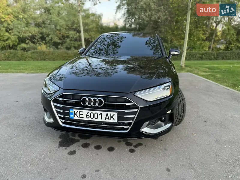 Audi A4 2022