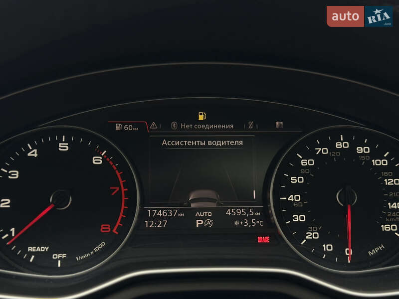 Седан Audi A4 2016 в Ивано-Франковске