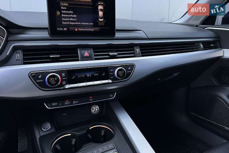 Седан Audi A4 2017 в Львове