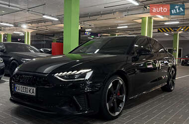 Седан Audi A4 2022 в Киеве