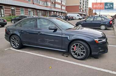 Седан Audi A4 2015 в Умани