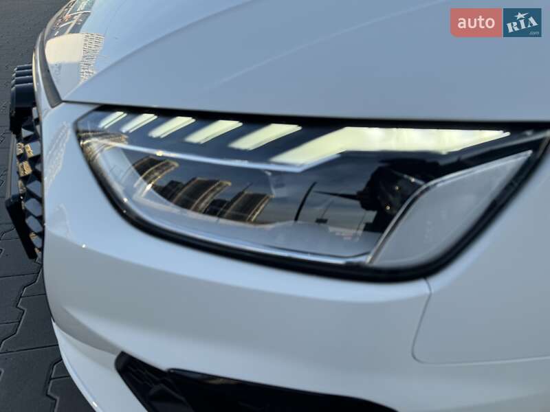 Седан Audi A4 2024 в Києві
