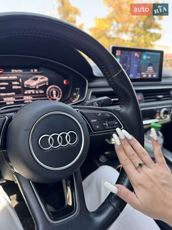 Седан Audi A4 2016 в Одессе