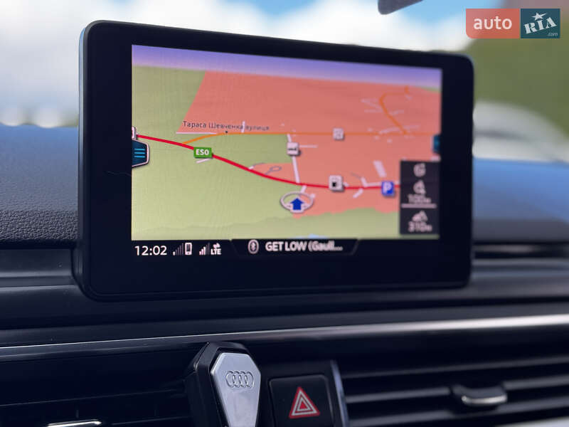 Универсал Audi A4 2018 в Стрые