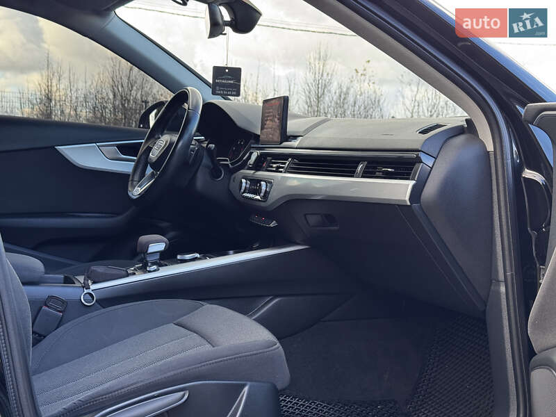 Универсал Audi A4 2018 в Стрые