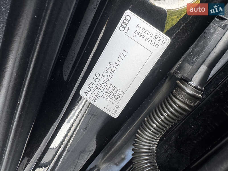 Универсал Audi A4 2018 в Стрые