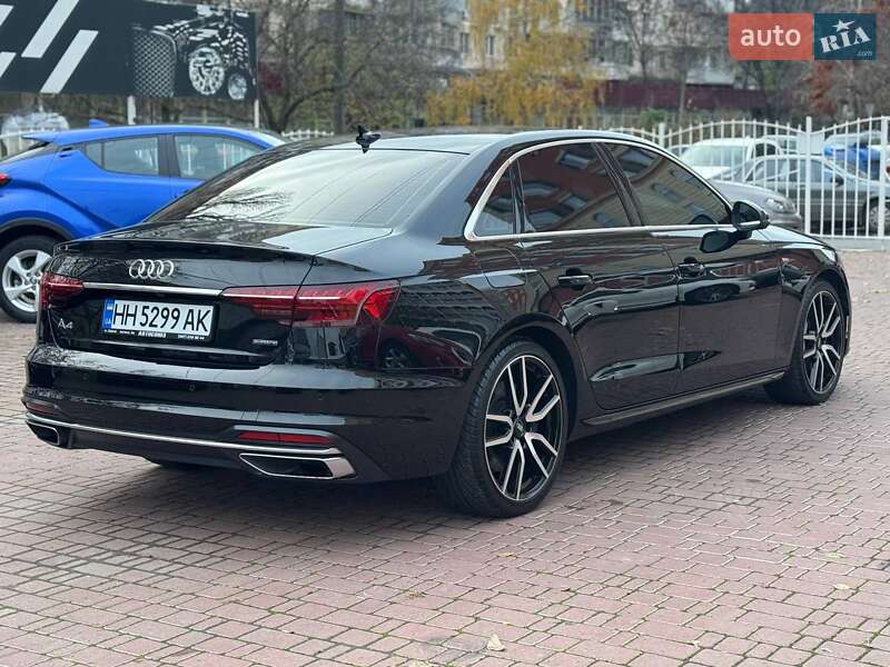 Седан Audi A4 2024 в Одесі