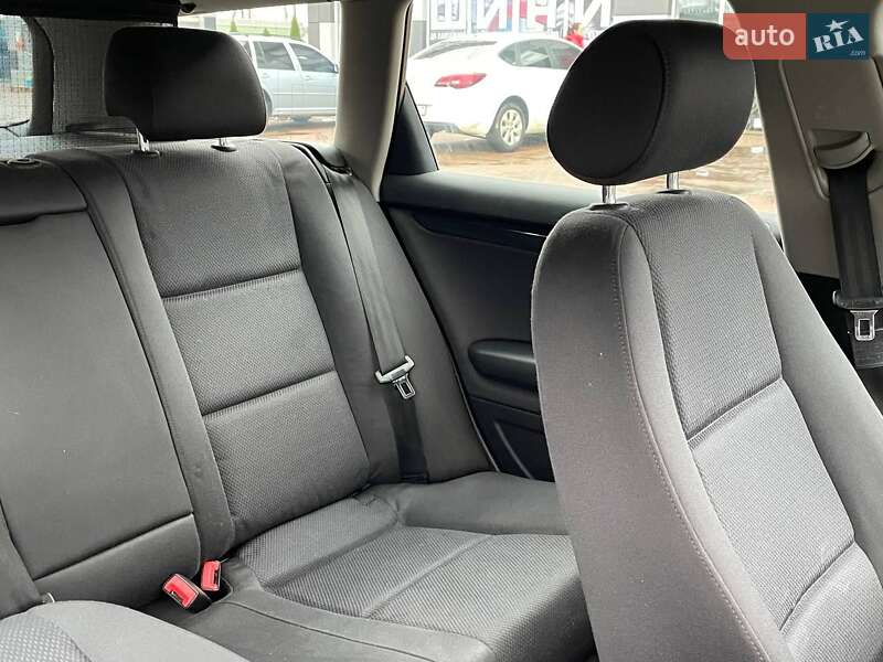 Универсал Audi A4 2003 в Сарнах