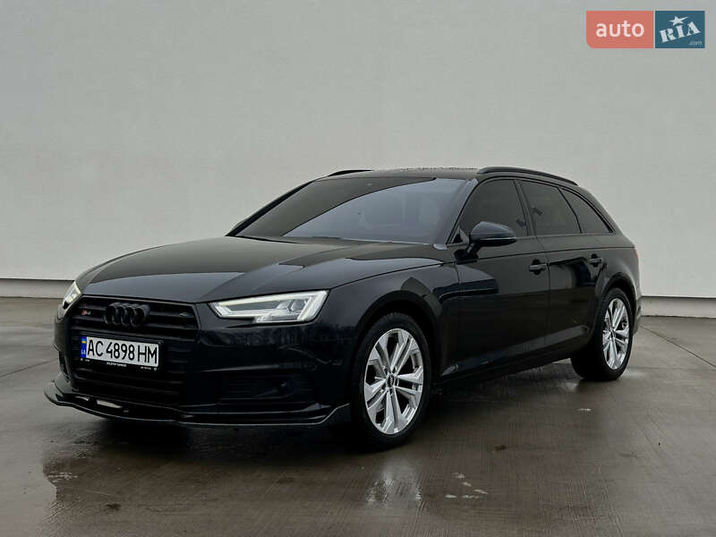 Універсал Audi A4 2019 в Луцьку