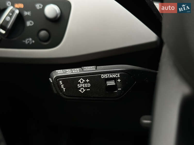 Універсал Audi A4 2019 в Луцьку